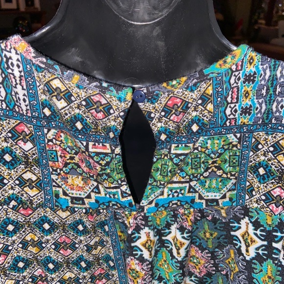 Wearhouse One Tank Top - Picture 3 of 4